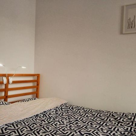 Апартаменти Simple And Comfortable М'єркуря-Чук Екстер'єр фото